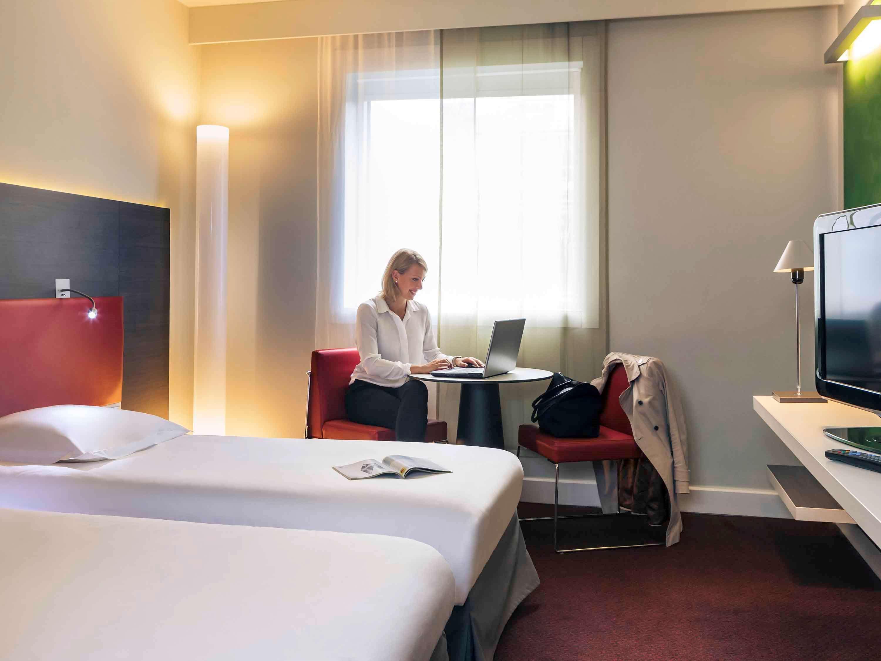 Mercure Paris La Defense Grande Arche Nanterre Luaran gambar